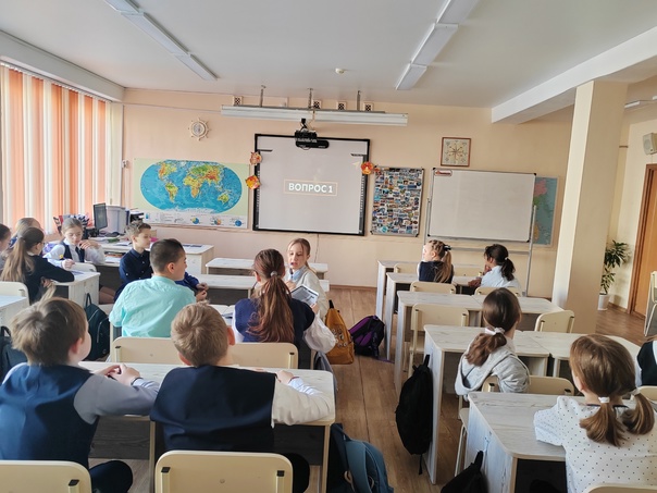 Навстречу звёздам .